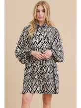 Load image into Gallery viewer, Black and Cream Geometric Print Dress
