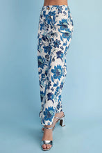 Load image into Gallery viewer, Cobalt Floral Cropped Pants
