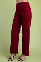 Load image into Gallery viewer, Cropped Corduroy Pants
