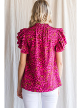 Load image into Gallery viewer, Magenta Floral Print Blouse
