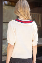 Load image into Gallery viewer, Contrast Short Sleeve Sweater
