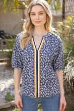 Load image into Gallery viewer, Navy Contrast Knit Top
