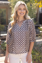 Load image into Gallery viewer, Tan Geometric Top
