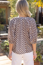 Load image into Gallery viewer, Tan Geometric Top
