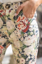 Load image into Gallery viewer, Olive Floral Print Pants
