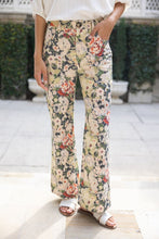 Load image into Gallery viewer, Olive Floral Print Pants
