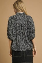 Load image into Gallery viewer, Charcoal Animal Print Top

