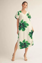 Load image into Gallery viewer, Green Floral Maxi Dress
