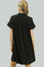 Load image into Gallery viewer, Linen Scalloped Dress
