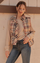 Load image into Gallery viewer, Taupe Plaid Vest
