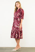 Load image into Gallery viewer, Plum Cute Tie Waist Midi Dress
