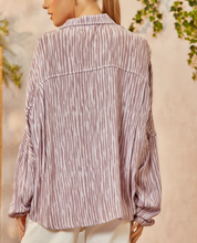 Load image into Gallery viewer, Mauve and Cream Oversized Tunic
