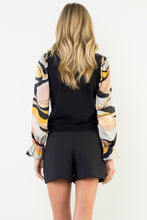 Load image into Gallery viewer, Black Contrast Sleeve Sweater
