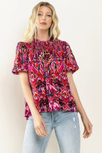 Load image into Gallery viewer, Fuchsia Print Smocked Top
