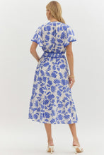 Load image into Gallery viewer, Blue and White Floral Midi Dress
