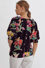 Load image into Gallery viewer, Black Tropical Print Top
