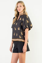 Load image into Gallery viewer, Leopard Motif Top
