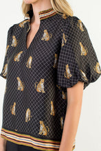 Load image into Gallery viewer, Leopard Motif Top
