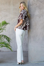Load image into Gallery viewer, Brown and Cream Floral Top
