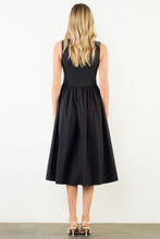 Load image into Gallery viewer, Black Gathered Waist Dress
